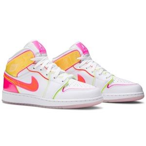 Jordan 1 Edge Glow Mids
